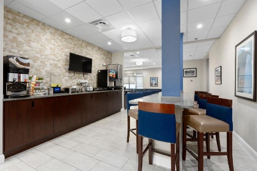 Comfort Inn & Suites Hazelwood - St Louis Hazelwood - image 30