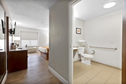 Comfort Inn & Suites Hazelwood - St Louis Hazelwood - image 35