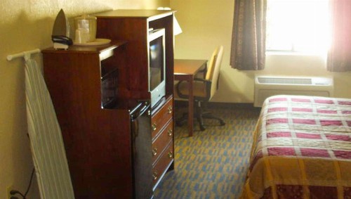 Western Motel Inn and Suites Hazelhurst - image 6