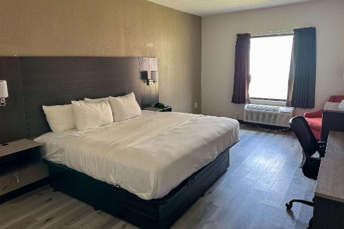 Americas Best Value Inn Hazlehurst MS - image 10