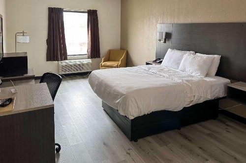 Americas Best Value Inn Hazlehurst MS - image 12