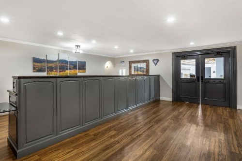 Best Western Dry Creek Inn - image 12