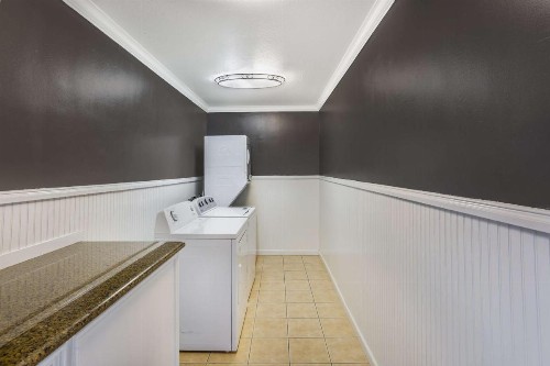 Best Western Dry Creek Inn - image 50