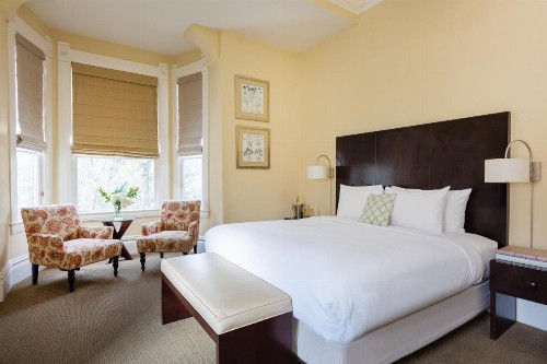 Healdsburg Inn on the Plaza A Four Sisters Inn - image 7