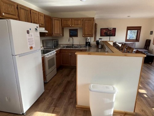 Denali Nightly House Rentals - image 21