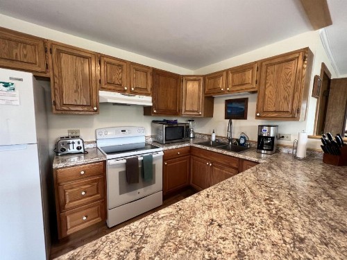 Denali Nightly House Rentals - image 9