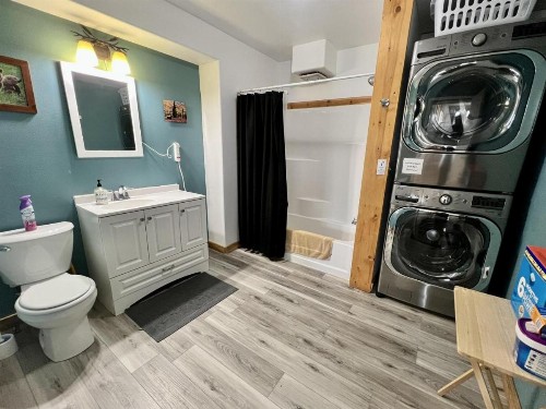 2-Bedroom Deluxe Mom-in-Law - image 6
