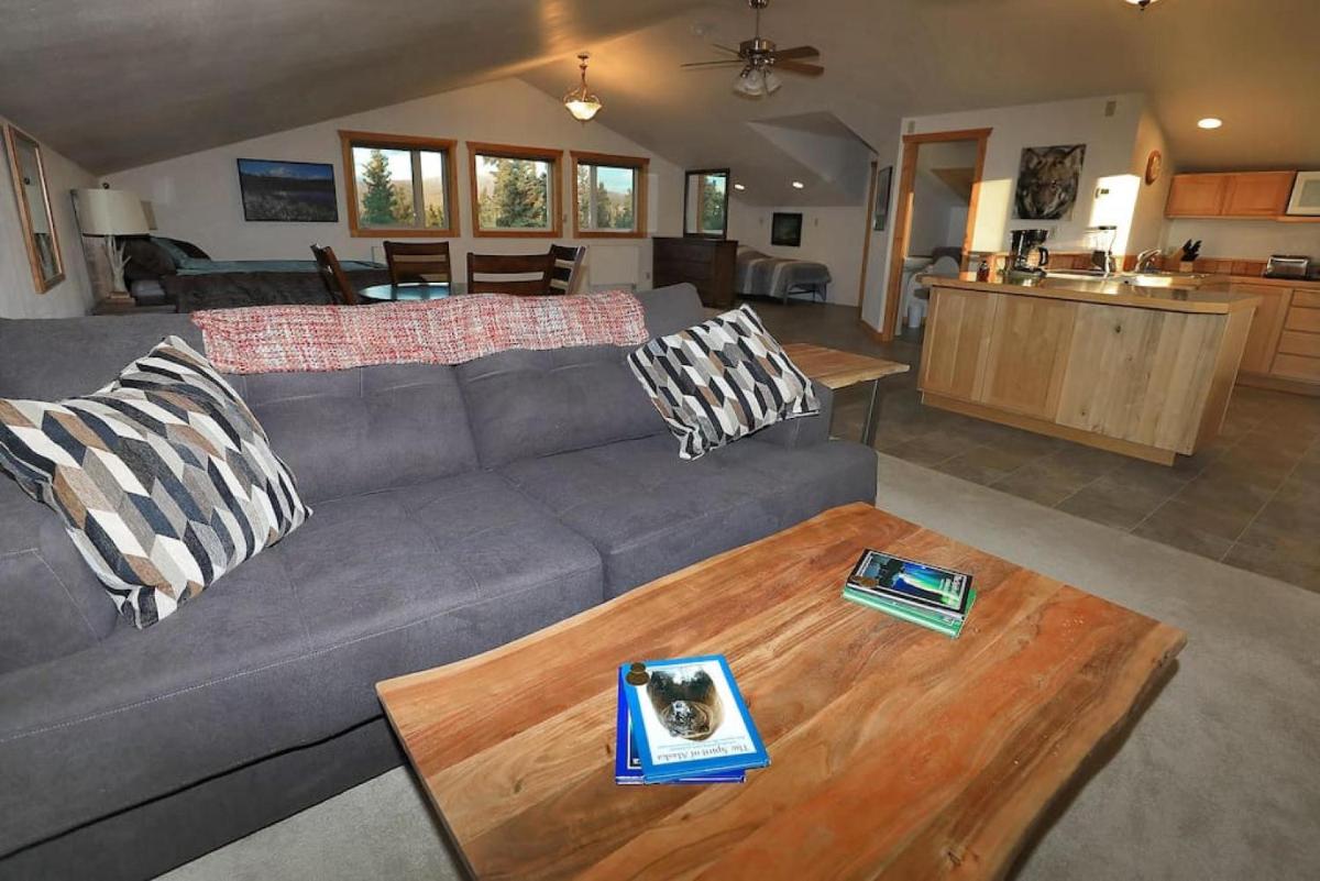 Denali Luxury King Studio Suite w/all amentities and Spectacular Views - image 5