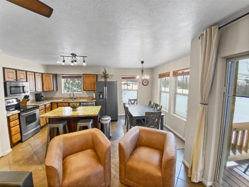 Ski Condo 1 mile to Deer Valley Gondola - image 4