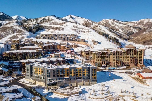 Ski Condo 1 mile to Deer Valley Gondola - image 41