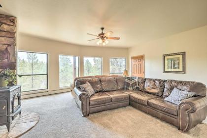 Secluded Heber Cabin with Valley Views and Deck! - image 9
