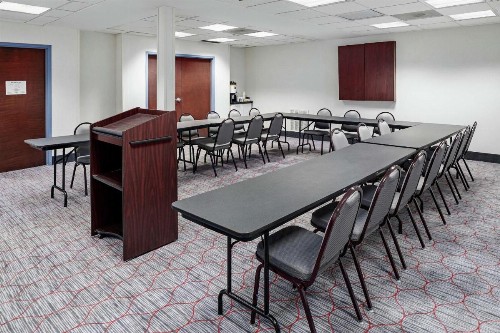 Hampton Inn Helen - image 37
