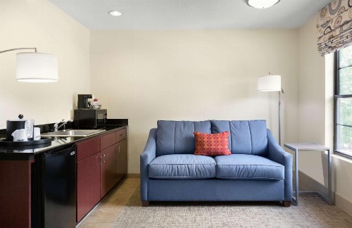 Hampton Inn Helen - image 9
