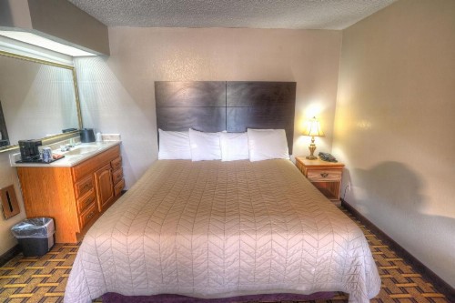 Amerivu Inn & Suites - Helen - image 13