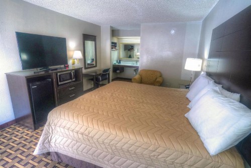 Amerivu Inn & Suites - Helen - image 17