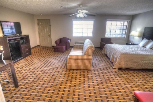 Amerivu Inn & Suites - Helen - image 34