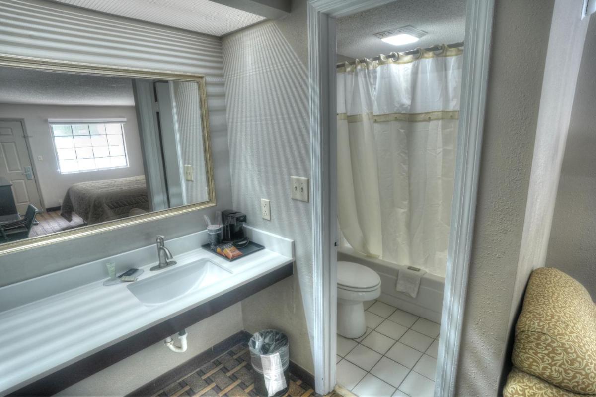 Amerivu Inn & Suites - Helen - image 6