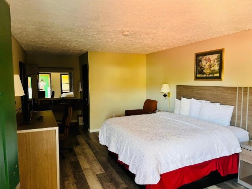 Haven Inn & Suites Helen - image 18
