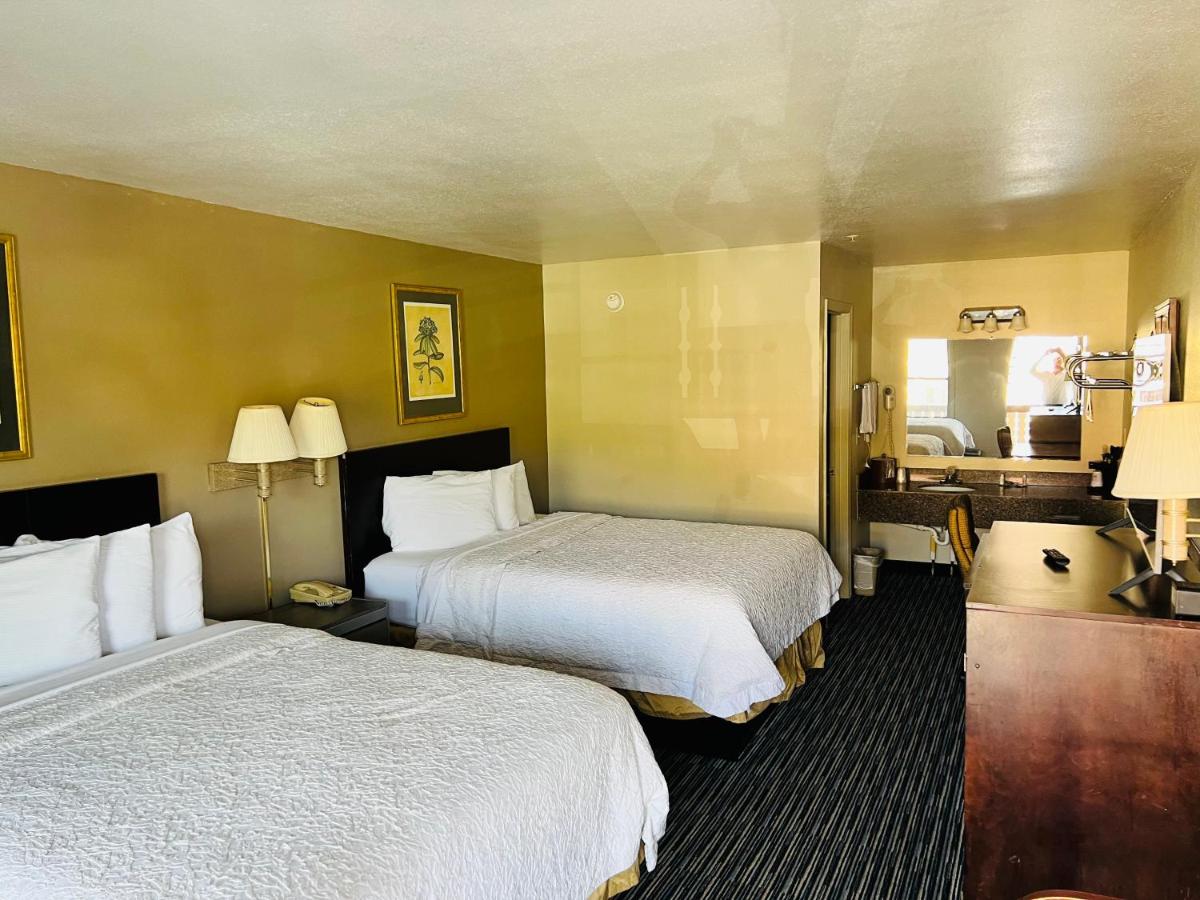 Haven Inn & Suites Helen - image 5