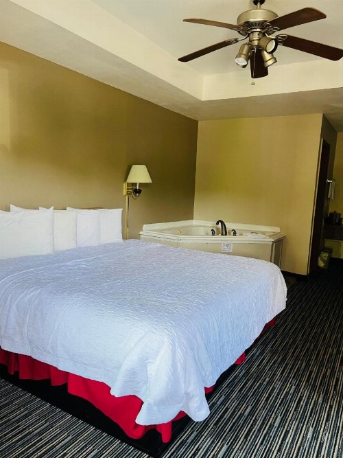 Haven Inn & Suites Helen - image 7