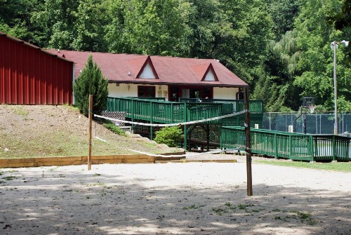 Alpine Crest Resort a VRI resort - image 9