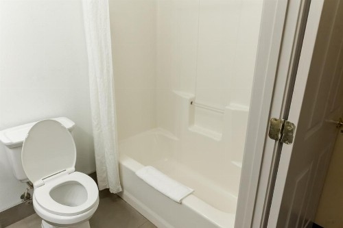 Country Inn & Suites by Radisson Helen GA - image 12