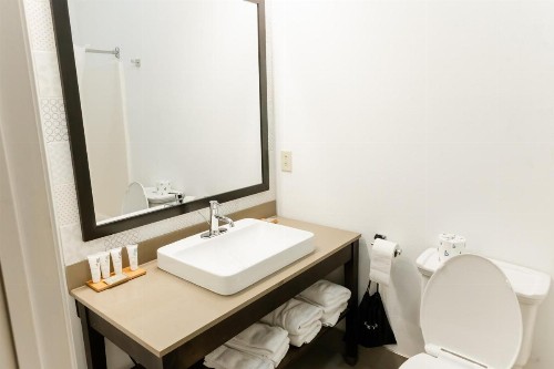 Country Inn & Suites by Radisson Helen GA - image 37
