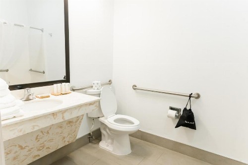 Country Inn & Suites by Radisson Helen GA - image 41