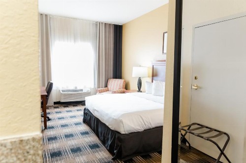 Country Inn & Suites by Radisson Helen GA - image 45