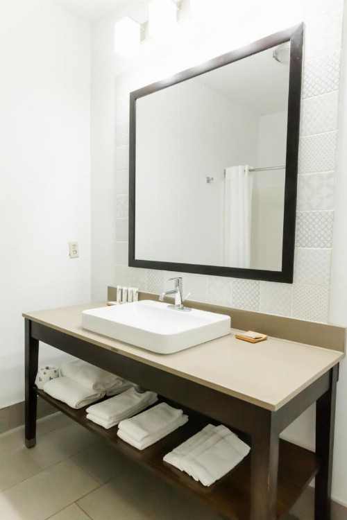 Country Inn & Suites by Radisson Helen GA - image 48