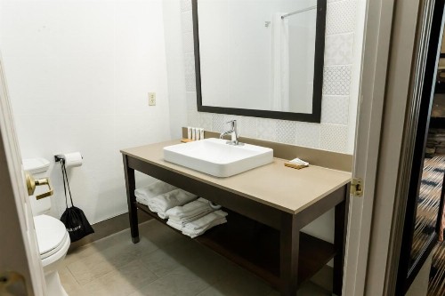 Country Inn & Suites by Radisson Helen GA - image 49
