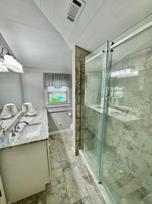 Riverbend Motel & Cabins - image 25