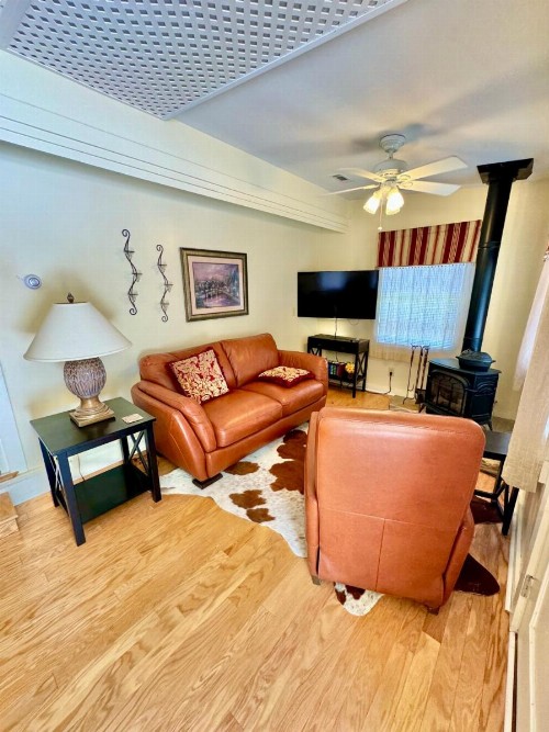Riverbend Motel & Cabins - image 45