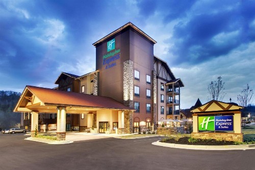 Holiday Inn Express & Suites Helen an IHG Hotel