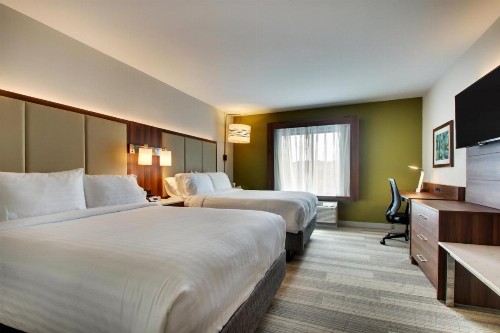 Holiday Inn Express & Suites Helen an IHG Hotel - image 21