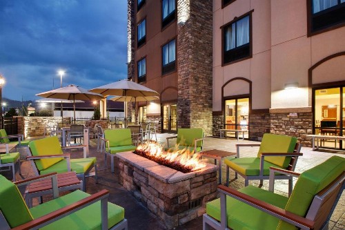 Holiday Inn Express & Suites Helen an IHG Hotel - image 7