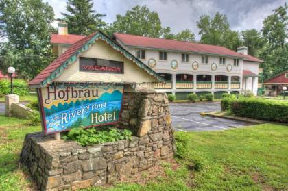 Hofbrau Riverfront Hotel - image 10