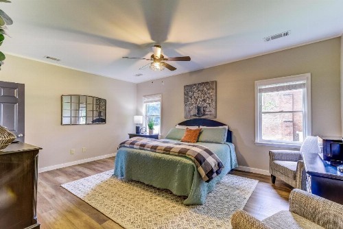 Upcountry Inn - image 5