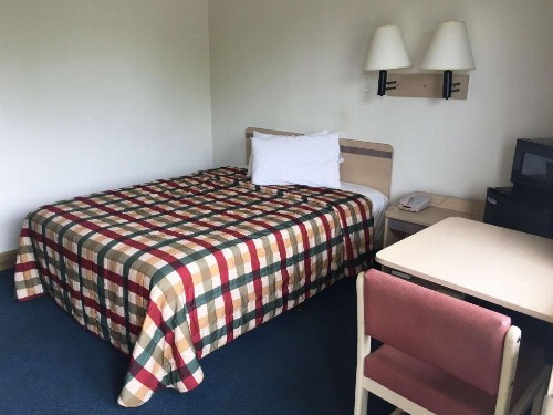 America's Best value Inn & Suites-Helena - image 12