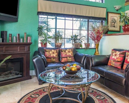 Quality Inn Hemet - San Jacinto - image 11
