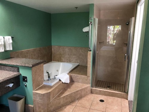 Quality Inn Hemet - San Jacinto - image 13
