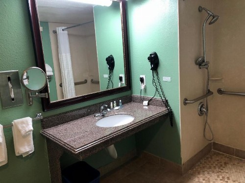 Quality Inn Hemet - San Jacinto - image 19