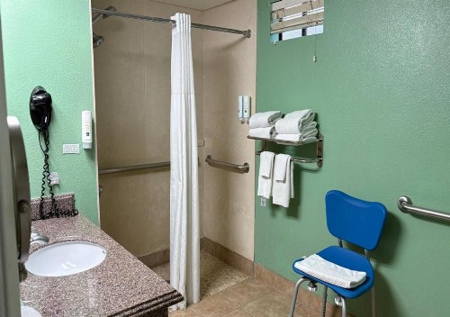 Quality Inn Hemet - San Jacinto - image 21