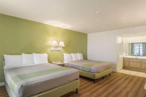 Motel 6 Hemet - image 11