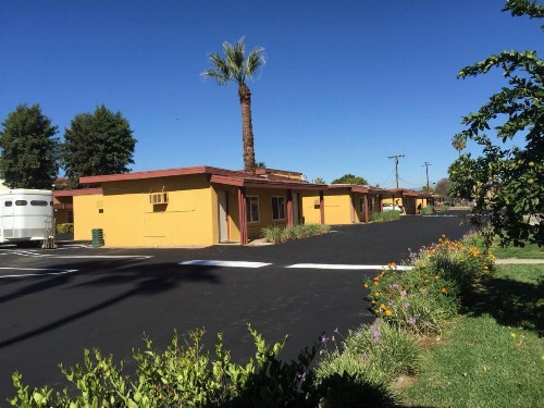 Royal Inn and Suites - image 30