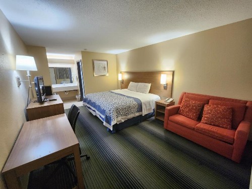 Budget Host Inn Henderson - image 21
