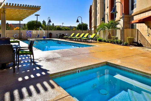 Hampton Inn & Suites Las Vegas South - image 22