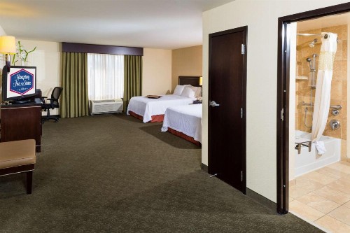 Hampton Inn & Suites Las Vegas South - image 5