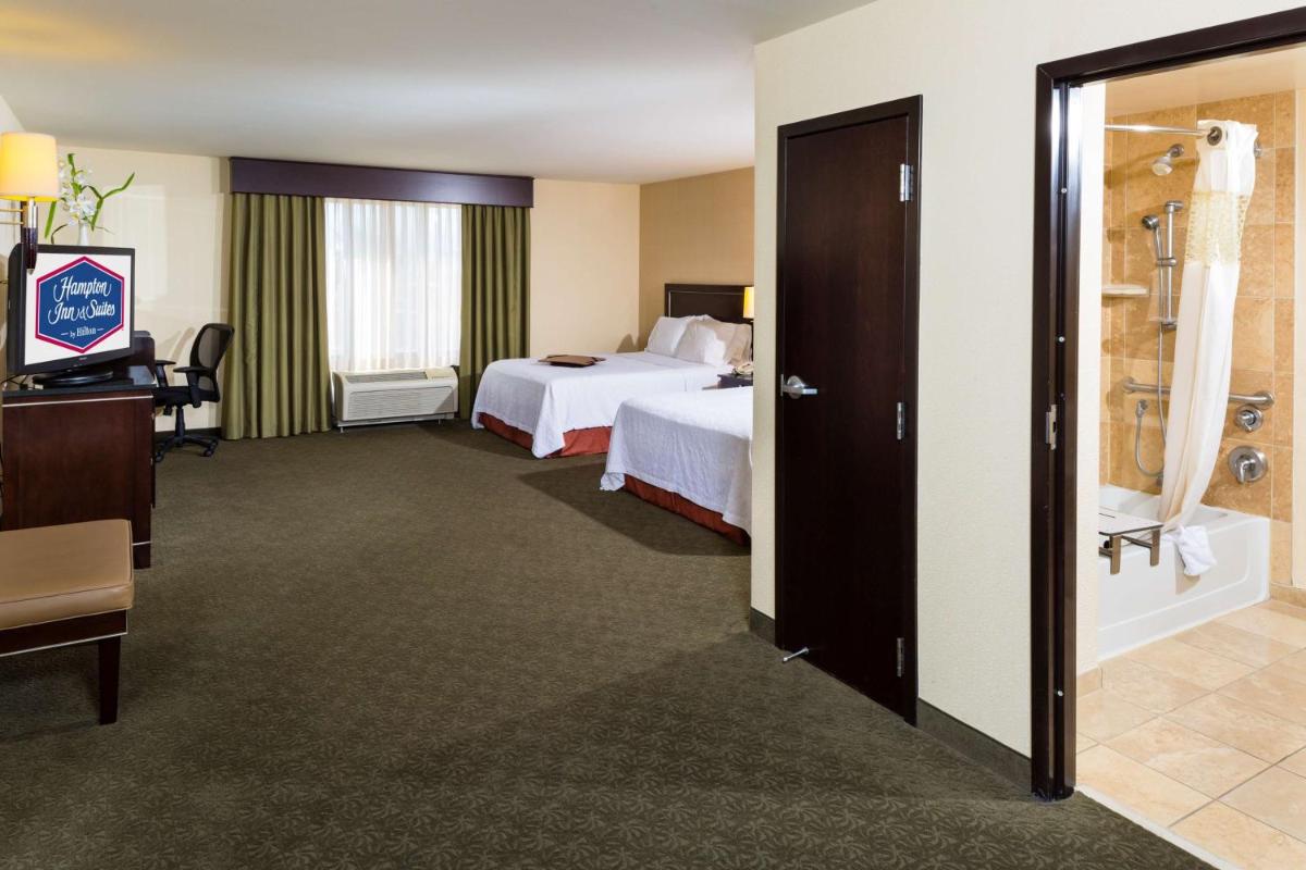 Hampton Inn & Suites Las Vegas South - image 5