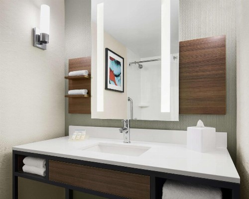 Hilton Garden Inn Las Vegas/Henderson - image 14